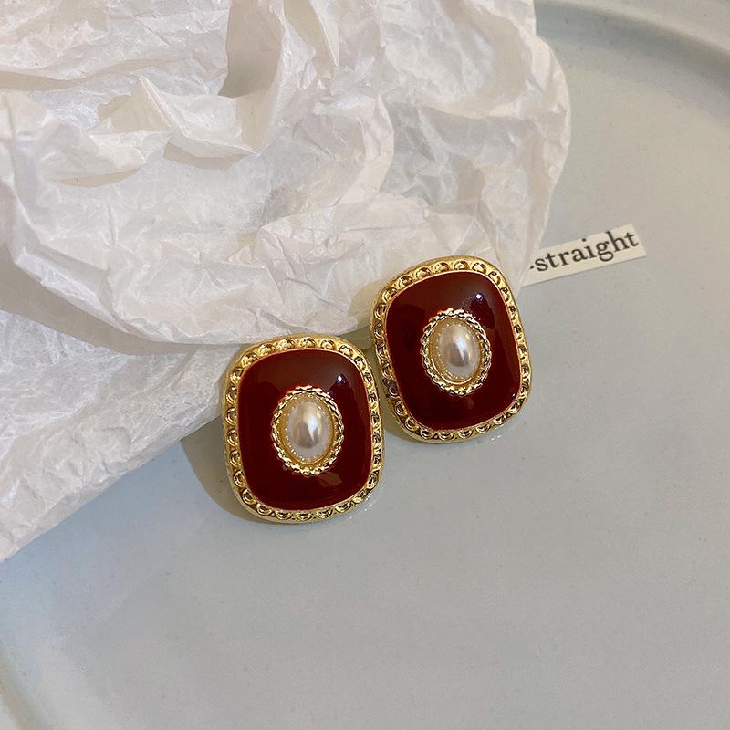 Ankara Red Stud Earrings: Silver Needle Drip Oil, Simple and Versatile Fashion for Women.