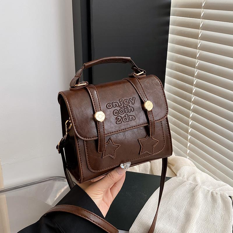 Spring and Summer Retro Messenger Small Bag Women's 2025 New Trendy Shoulder Bag High-end Korean Fashion Portable Small Square Bag