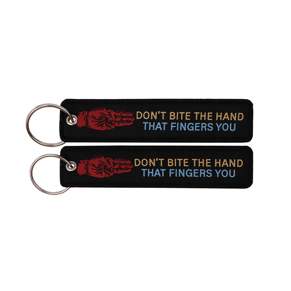 Я ЕЗЖУ КАК ДЕВОЧКА Вышитые Брелоки для Ключей Забавные Надписи Брелоки для Мотоциклов Машин Брелок Аксессуары для Косплея Подарки