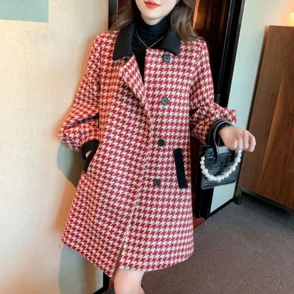 Elegant and Warm Woolen Coat for Women with Belt Design