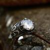 Beier Vintage Stainless Steel Ring With Sapphire Inlay Mens Decorative Crown Band Retro Finger Jewelry