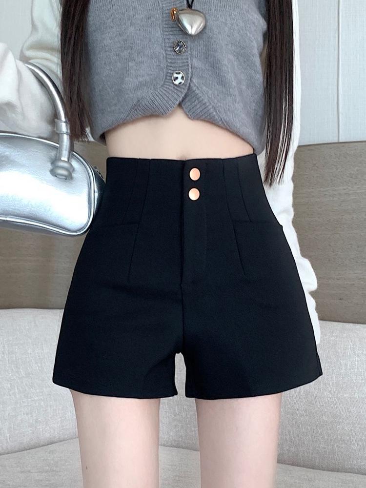 Женские шорты-костюмки с высокой талией черного цвета - Лето 2024 А-силуэт стройнящий стиль