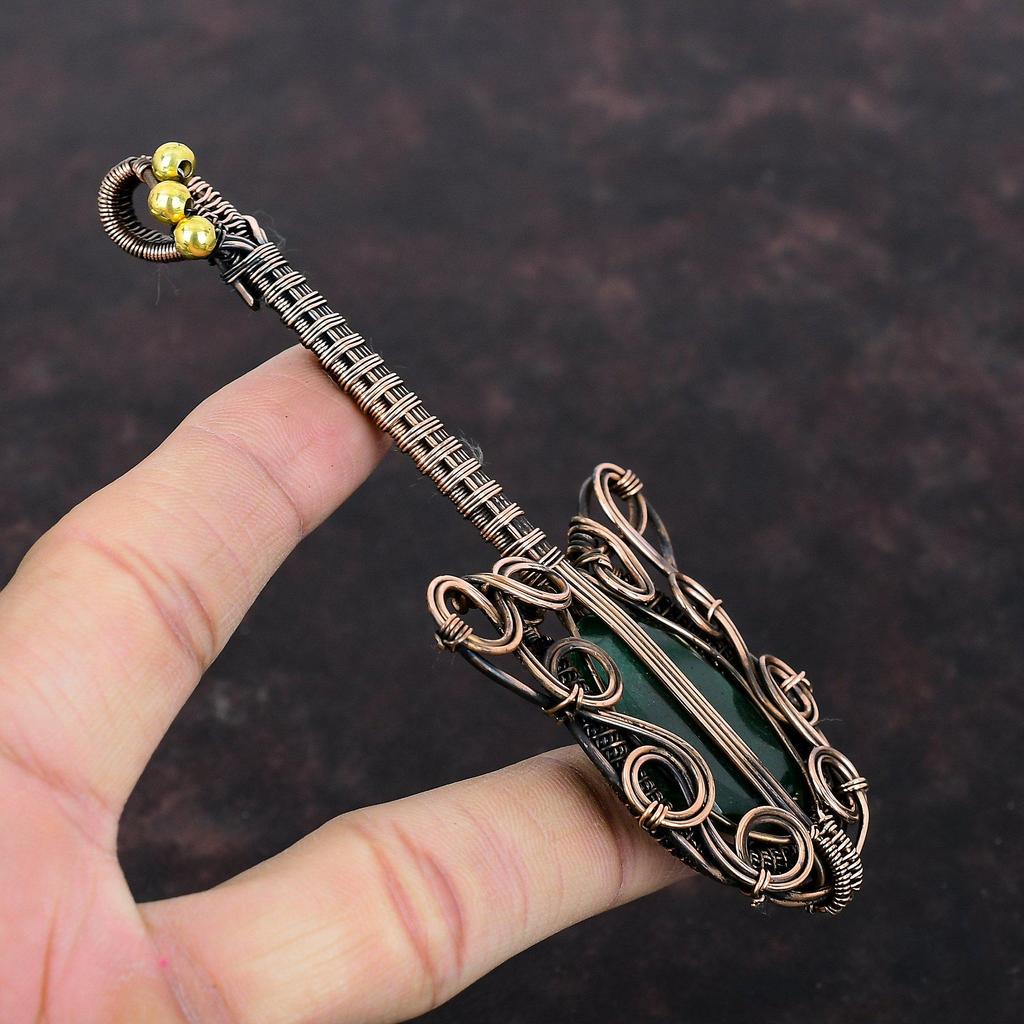 Граненый кулон из замбийского изумруда, обернутый медной проволокой, кулон из драгоценного камня, медные украшения, кулон ручной работы в стиле бохо, подарок для нее, кулон в виде гитары