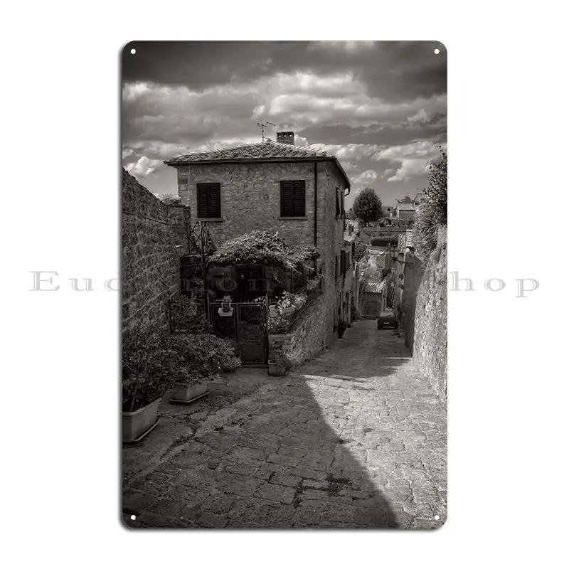 Volterra In Italy Metal Plaque Poster Classic Rusty Living Room Design Kitchen Tin Sign Poster