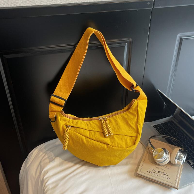 Повседневная сумка кроссбоди для женщин для поездок на работу, вместительная модная и спортивная сумка-пельмень, сумка на одно плечо