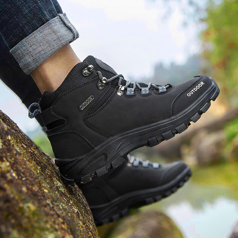High-top Boots Men Shoes Anti-slip Shock-absorbing Thick-soled Outdoor Hiking Shoes Men Comfortable Breathable Casual Shoes Men