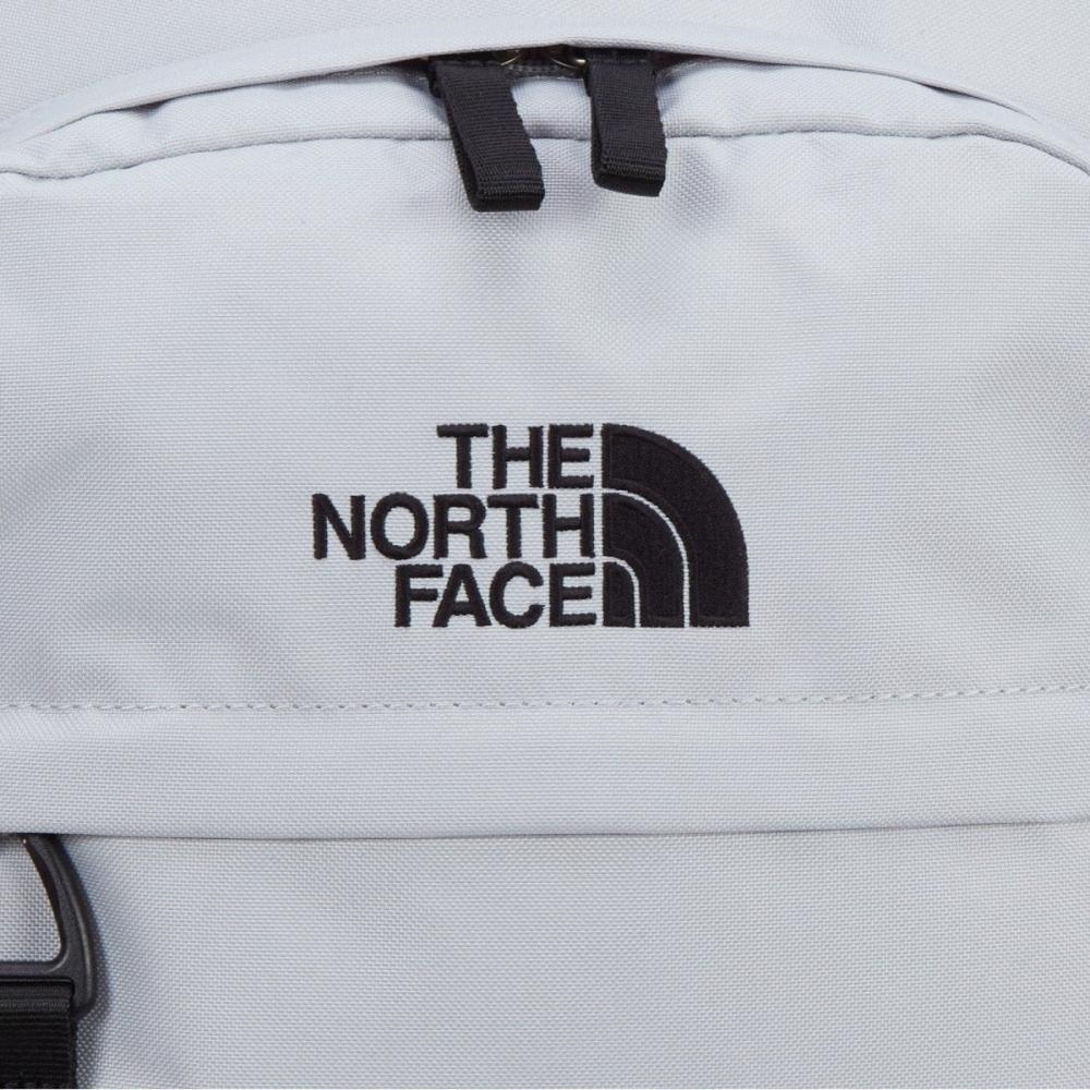 The North Face Standard Book Backpack Ice Gray Nm2dr05l