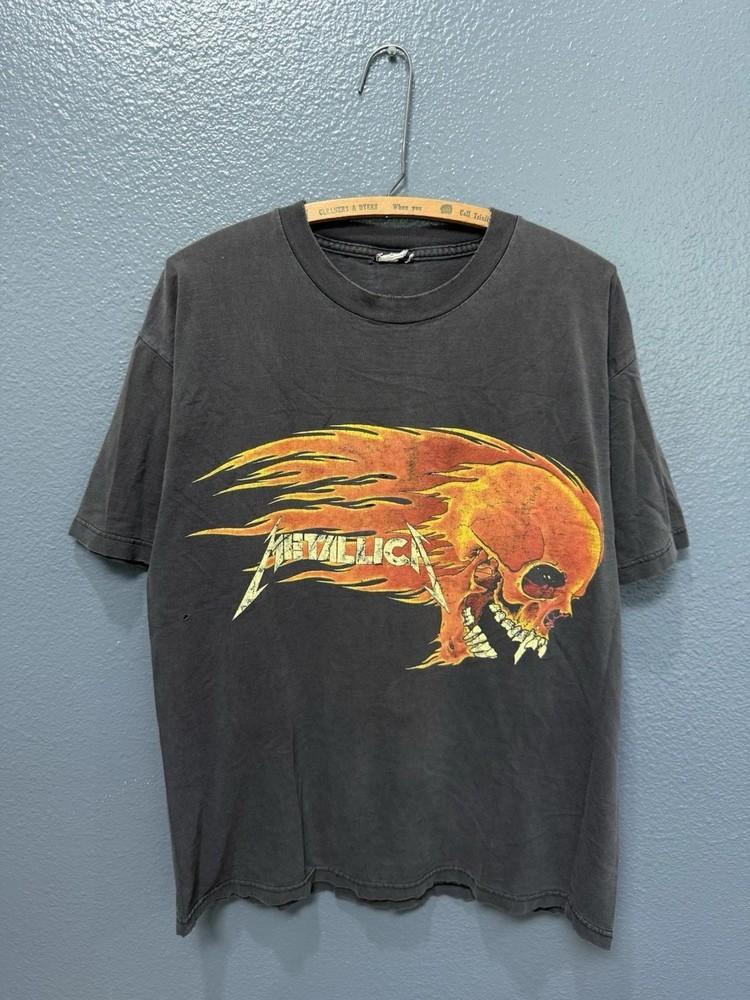 Vintage 1994 Metallica Flaming Skull Sun Faded T-Shirt Band Tee S-4XL Unisex T-Shirt