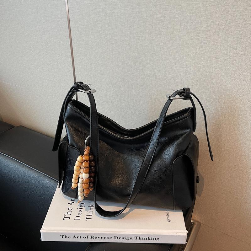 Large-capacity Bag Women's 2025 New Autumn and Winter Popular High-end Textured Shoulder Bag Commuter Tote Bag Messenger Bag