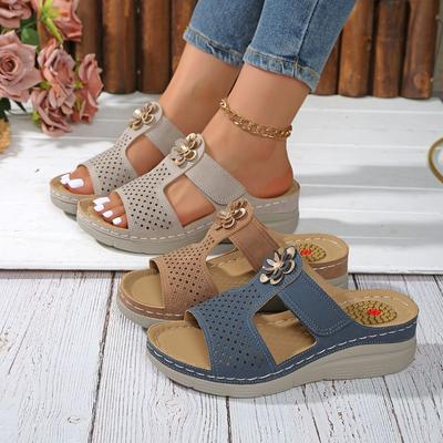 Женские сандалии-клинья с низким вырезом и круглым носком, с цветочной вышивкой, повседневные летние слипоны