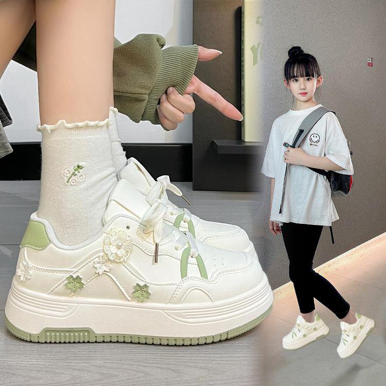 Girls versatile platform big head shoes New Korean board shoes Student casual fashion lightweight sports shoes tide