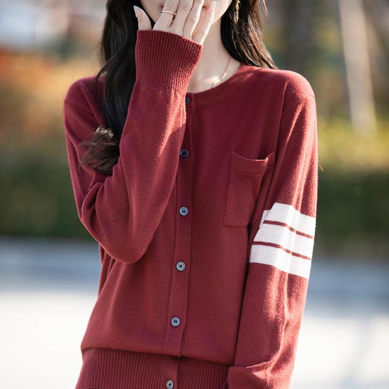 Женский легкий кардиган из 50% шерсти и 50% шелка Mulberry — универсальный трикотаж на все 4 сезона для комфорта и стиля в любое время года