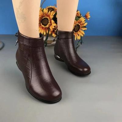 Весенние и осенние короткие сапоги с застежкой-молнией сбоку и средним каблуком, большие размеры, женские сапоги с острым носком, удобные женские сапоги