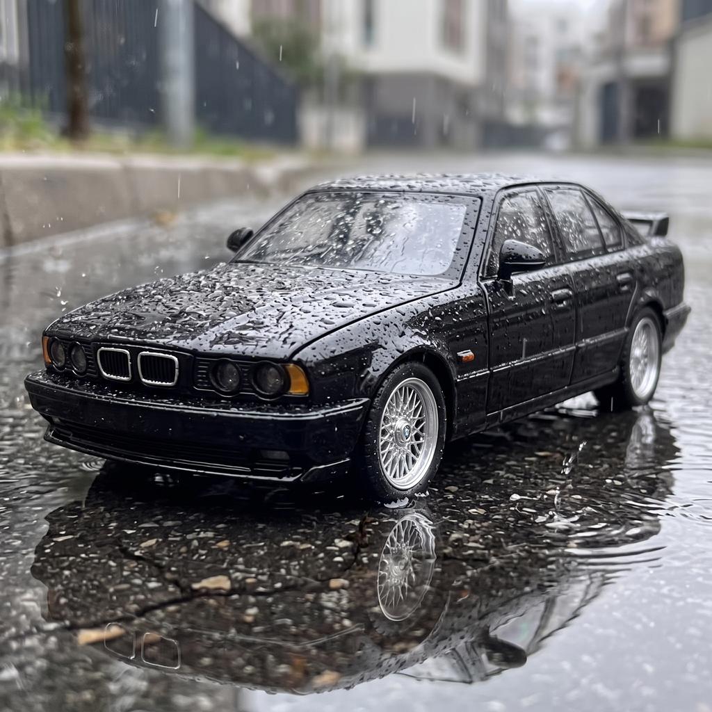 1:24 Металлическая литая модель автомобиля из сплава, совместимая с BMW M5 E34, немецкий executive sports sedan, имитационная модель, модный подарок для дома