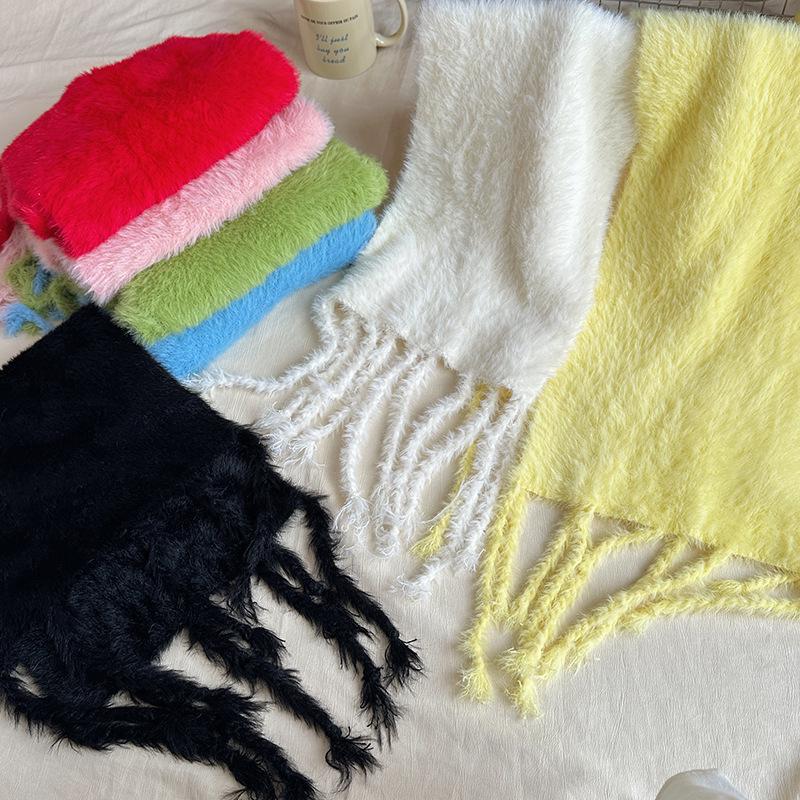 Luochi Knitting~Плюшевый шарф конфетных цветов: Мягкий, приятный для кожи, теплый, с кисточками и косами, универсальный зимний шарф-снуд для женщин.
