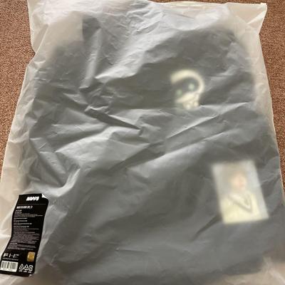 [Б/У] BTS ДЖИН Шерстяной халат (BK_F) + Фотокарта