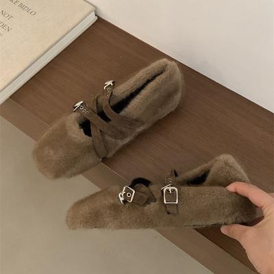 Зимой 2025 года новые пушистые туфли с круглыми носками и плюшем для сохранения тепла и увеличения внутренней высоты.. туфли Мэри Джейн