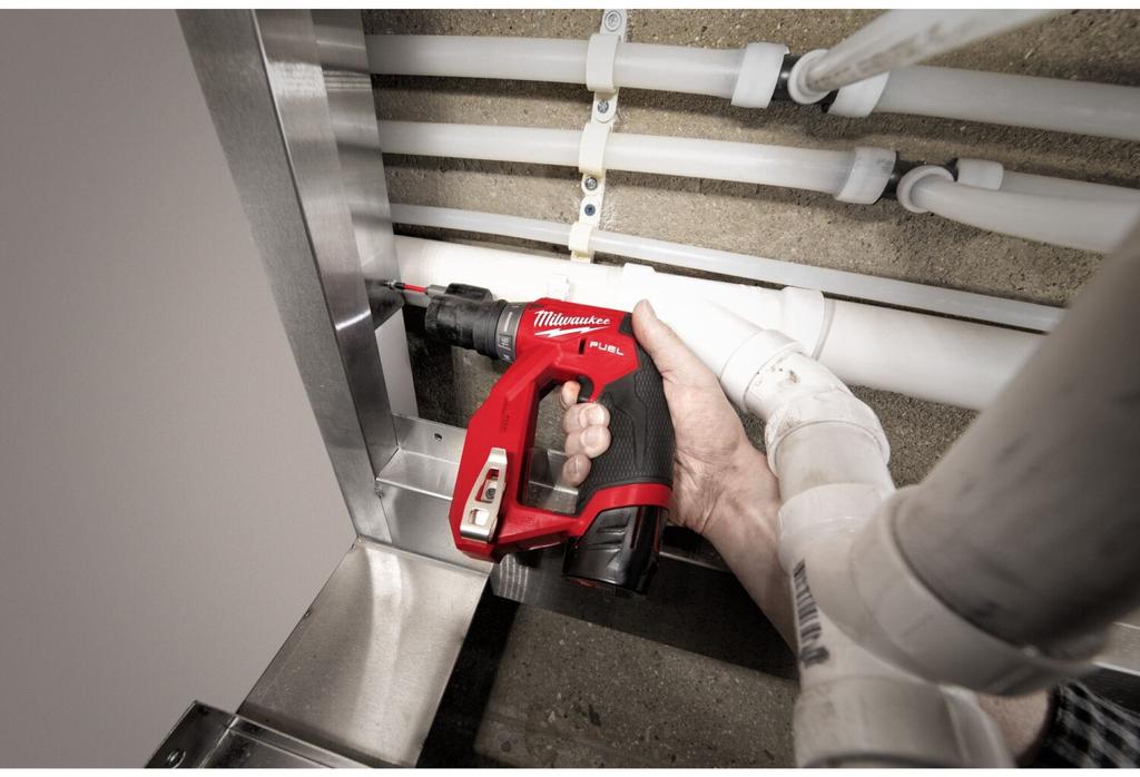 Дрель-шуруповёрт Milwaukee M12 FDDXKIT-202X