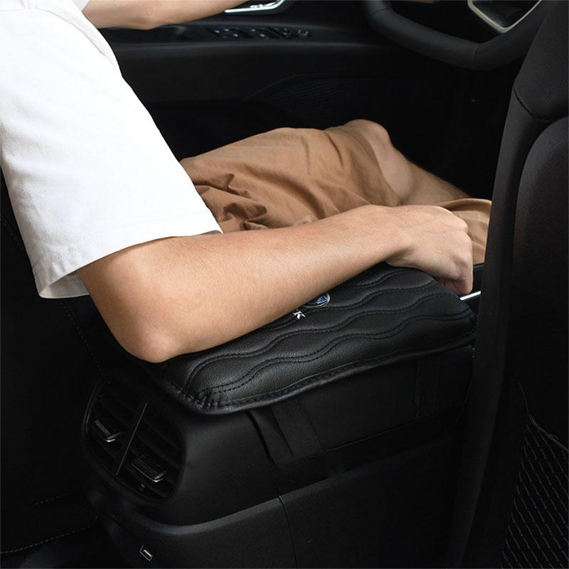 1Pcs Leather Auto Armrest Pads Protective Waterproof Hand Cushion For Buick Envision GS GL6 GL8 Avenir Riviera Lesabre Velite Verano