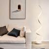Современный светодиодный напольный светильник в стиле минимализма, декор гостиной, спальня, кабинет, телевизор, фоновая стена, черно-белые светильники, светильник с блеском