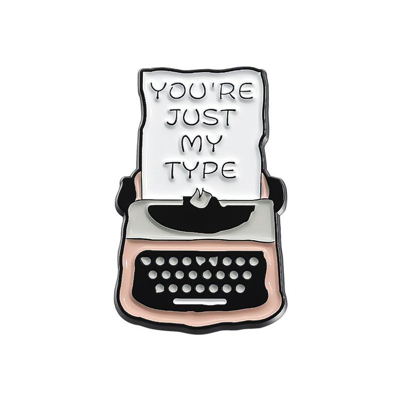 Charming Animal Brooch Qhxz2434 Featuring Colorful Cartoon Duck Design For Unique Style