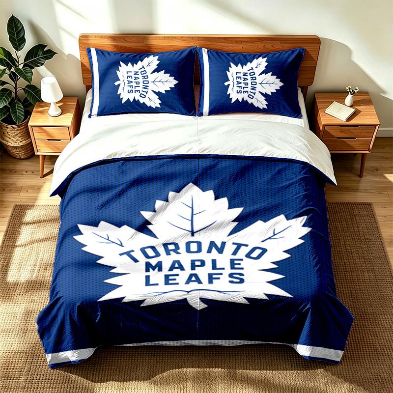 Toronto Maple Leafs (1) 3pc set suitable for master bedrooms soft and comfortable an ideal gift for family and friends Includes one duvet cover and tw