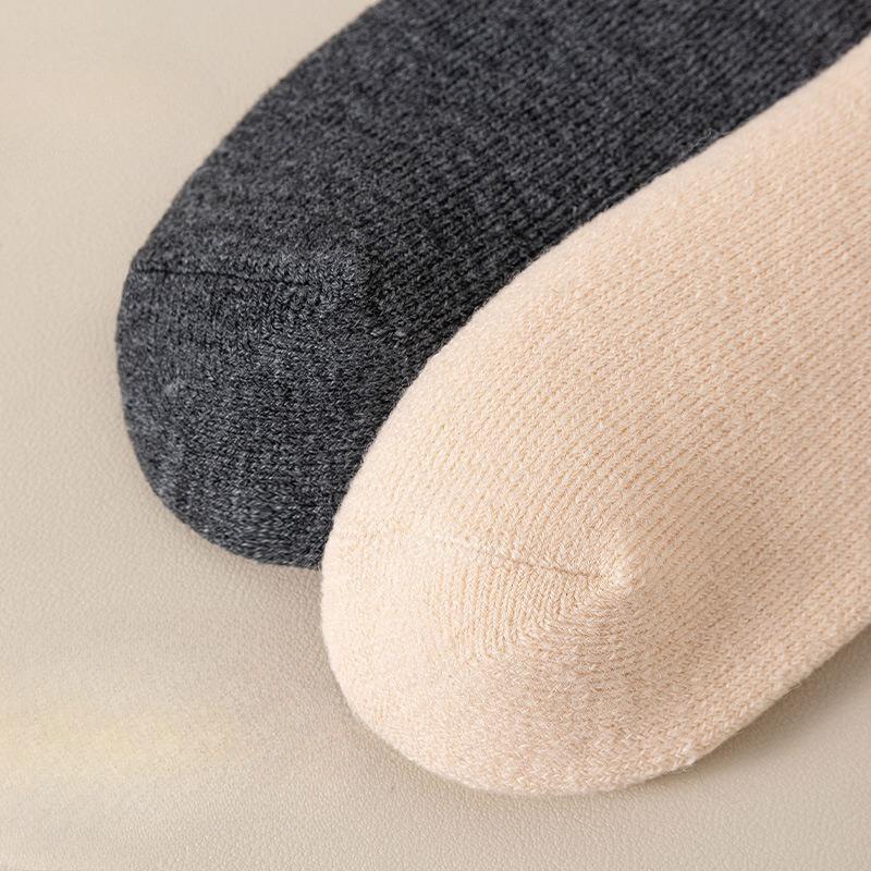 High-content Cashmere Calf Socks for Women, Long Autumn and Winter Wool Socks, Thickened with Cashmere, Comfortable and Warm Sleep Socks