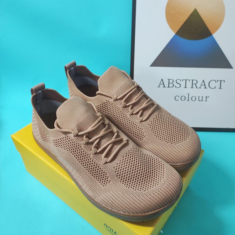 Low Cut Sports Shoes for Men Trendy Mesh Fabric with Lace Up Breathable Flat Shoes 2025 Breathable Outdoor White Jogging Shoes