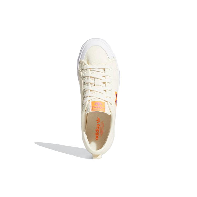adidas Женские часы Nizza Trefoil 'Creamy' FX9009
