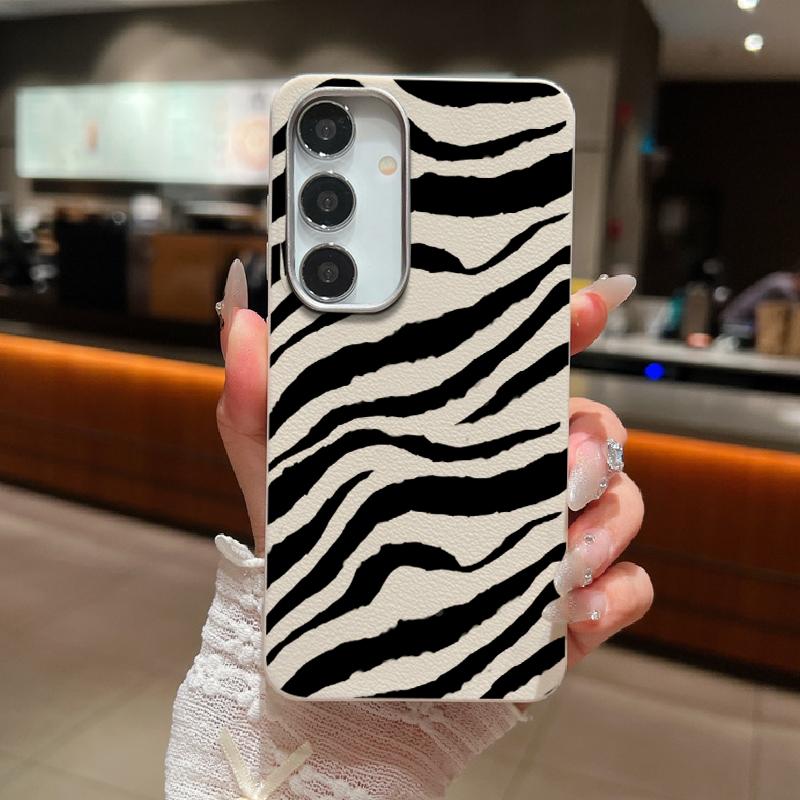 Ударопрочный тонкий матовый чехол для телефона с рисунком коровьей полосы для Samsung S25 Ultra S24 FE S23 S22 S21 A56 A36 A16 A55 A15 с рисунком зебры и мягкой текстурой из ТПУ кожи