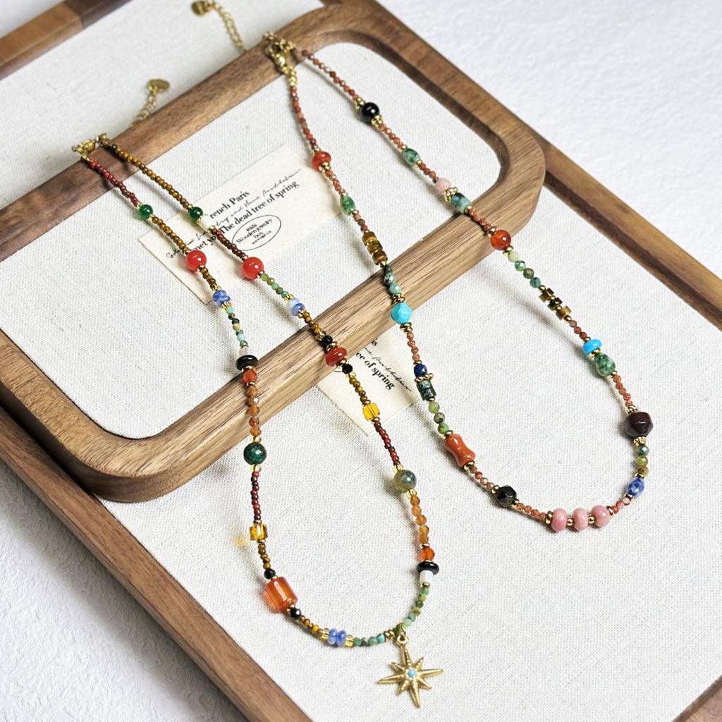 Handmade Natural Stone Beaded Clavicle Necklace with Vintage Starburst Design