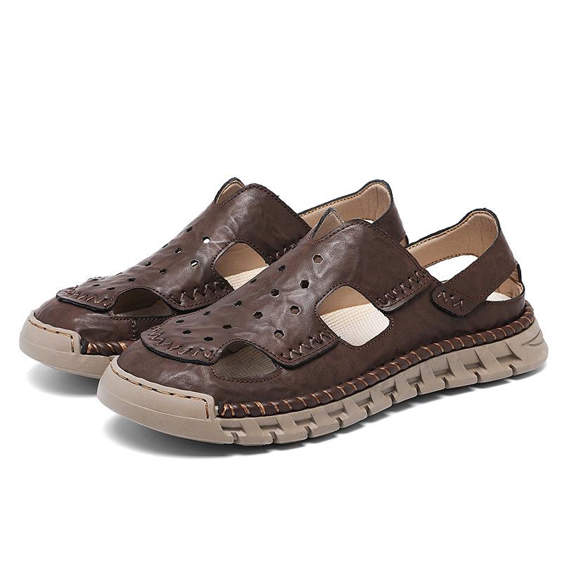 Summer Men Sandals Handmade Leather Shoes Man Outdoor Antiskid Beach Sandals Breathable Hollow Shoes Men Sandals Lightweight
