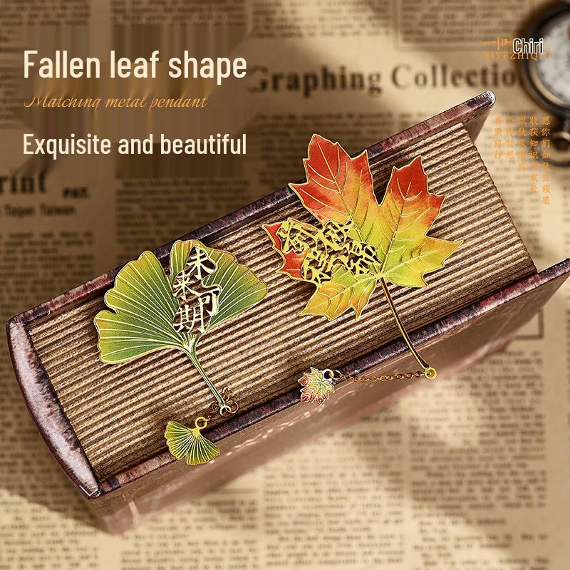 Изысканная металлическая закладка в стиле ретро с листом гинкго - Идеальный культурный подарок для студентов