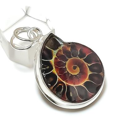 Натуральный ископаемый аммонит, драгоценный камень, кулон-подвеска из стерлингового серебра 925 пробы 1,81" ETC-13948