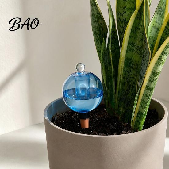 Reusable Watering Bulb Self Bulb, 500ml Transparent Automatic Plant Irrigation Ball, Low Maintenance Care Holiday with Lid for Indoor Houseplants