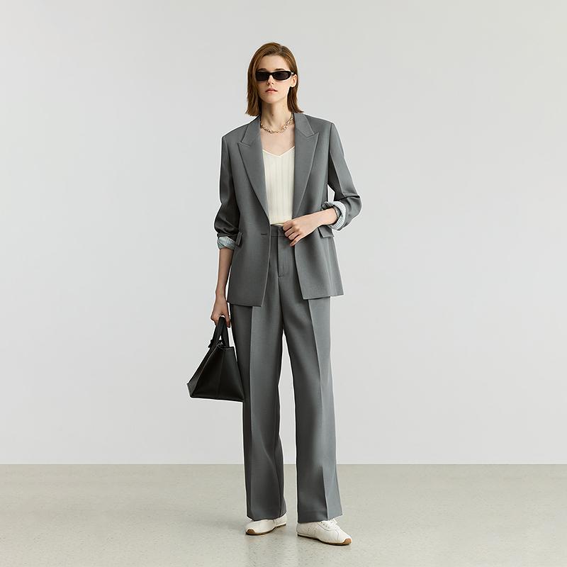 Lily Grey Style Casual Commuting Suit for Women