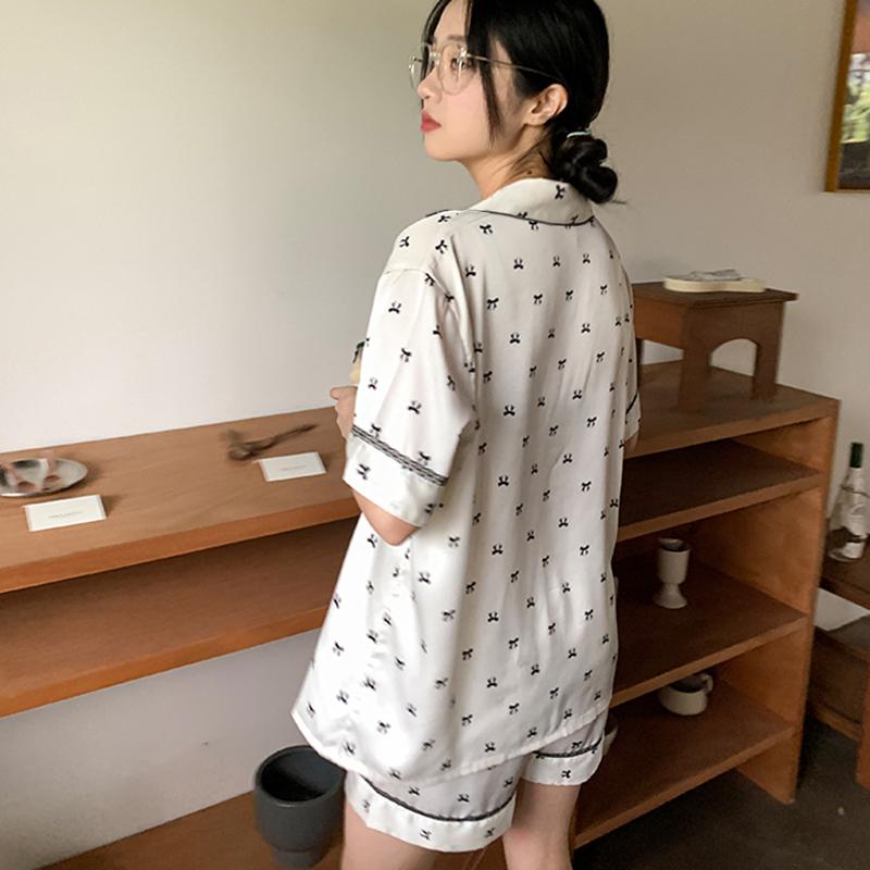 Летняя новинка, женская милая атласная шелковая пижама с цветочным принтом, короткий рукав + брюки, женская шелковая милая домашняя одежда, повседневная одежда