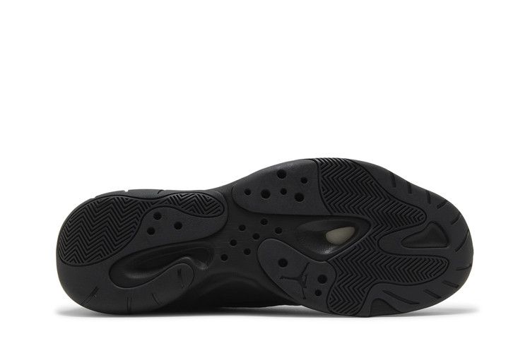 Мужские кроссовки Jordan 11 CMFT Low Triple Black Черный/Черный/Черный