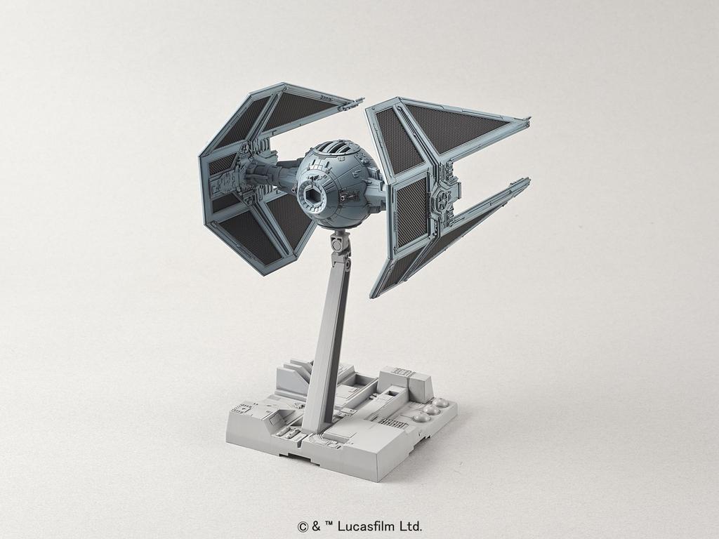Star Wars Tie Interceptor Scale Plastic Model 1/72