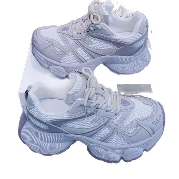 2025 весна и лето дышащие кроссовки для папы новая мода универсальные сетчатые толстая подошва увеличивающие рост повседневные спортивные туфли женская обувь