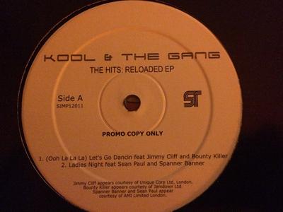 12-дюймовая пластинка KOOL & THE GANG - The Hits: Перезагружен (промо-копия) SIMP12011PROMO Simply Vinyl Europe Соул/Фанк Б/У