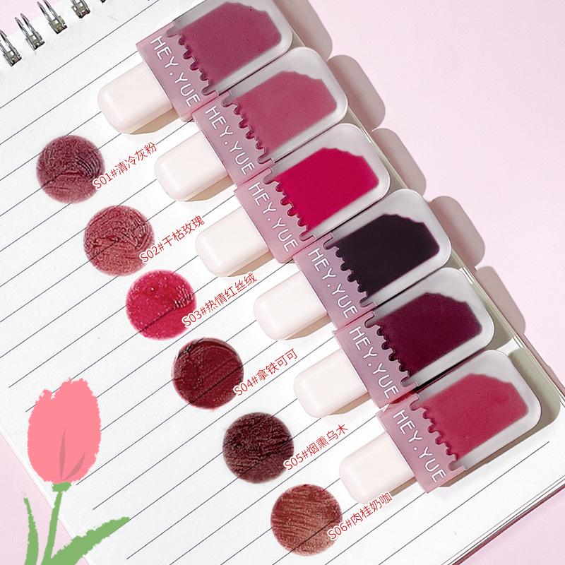 HEYYUE Блеск для губ «Мороженое»: Стойкая матовая вельветовая помада, не отпечатывающийся блеск для губ.