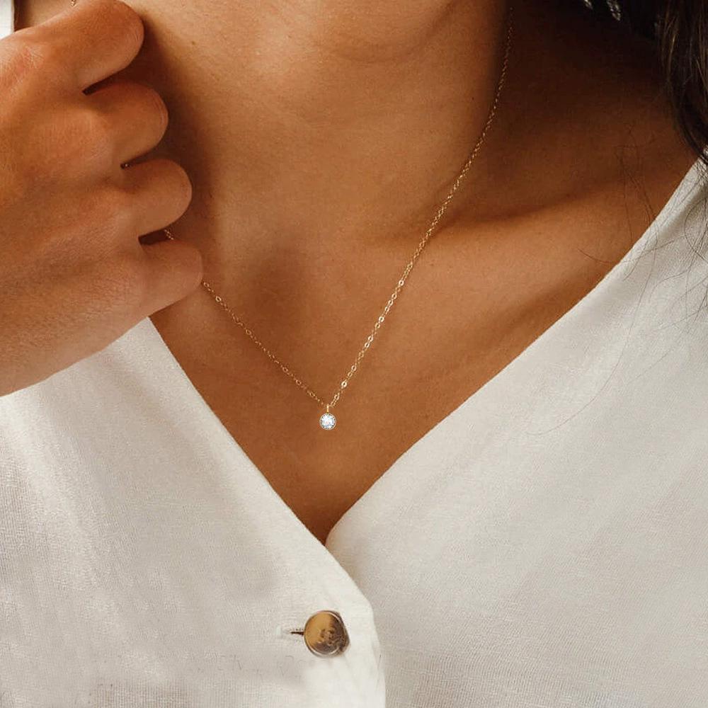 Нежное круглое бриллиантовое колье - Золото 18 карат Стальная титановая ключичная цепочка