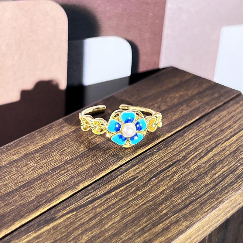 2026 Sweet and Cool Colorful Drip Glaze Temperament Court Style Retro Ring Female Flower Niche Ring