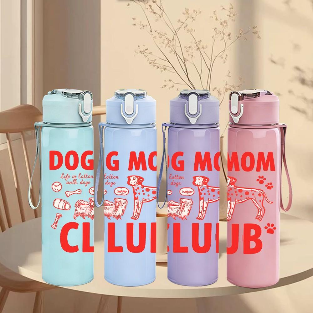 1PC Dog Mom Club Letter Print 750ml Color Plastic Sports Water Bottle Leakproof Flip Straw Lid Suitable for Sports Office Home Use