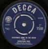 Пластинка 7 дюймов JONATHAN KING Everyones Gone To The Moon F12187 Decca 1965 UK Поп Б/у