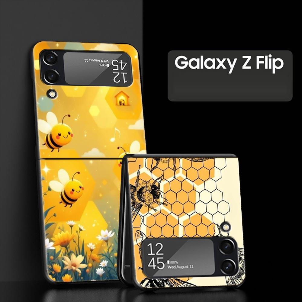 Honeybee Flower Pattern Hard PC Phone Case For Samsung Galaxy Z Flip 7 6 5 4 Black Cover For Galaxy Z Flip 3 Foldable Fundas Bag