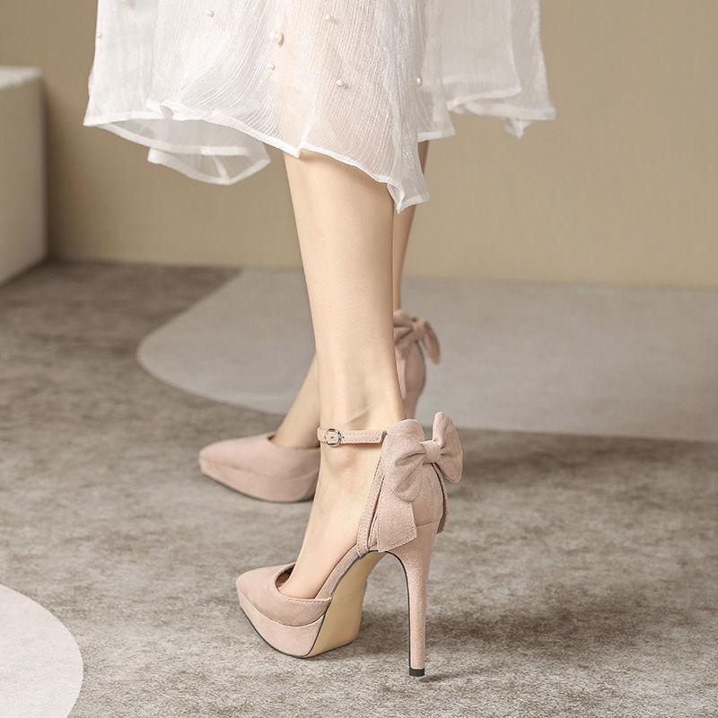 Одно слово на высоком каблуке женские 2025 новые водонепроницаемые туфли с бантом черные профессиональные одинарные туфли с острыми шпильками сандалии