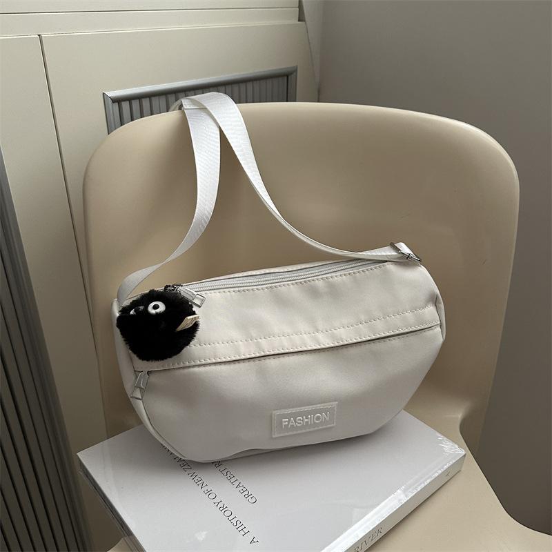 Большая вместительная модная повседневная сумка, весенняя новая модная сумка через плечо на одно плечо, корейская версия, универсальная сумка для пельменей, женская сумка