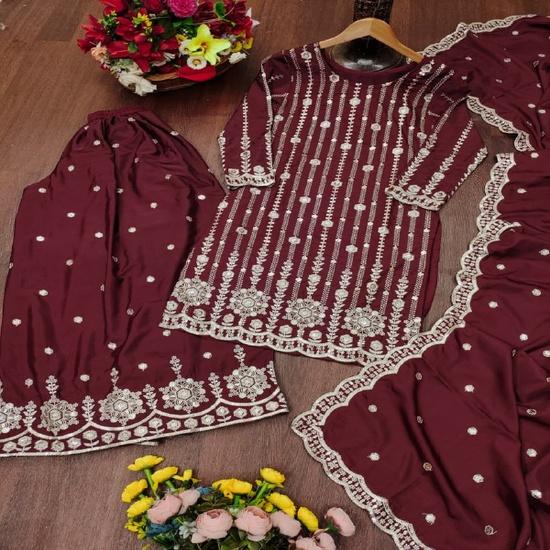 Королевский винный вышитый набор шарара с кружевной дупаттой